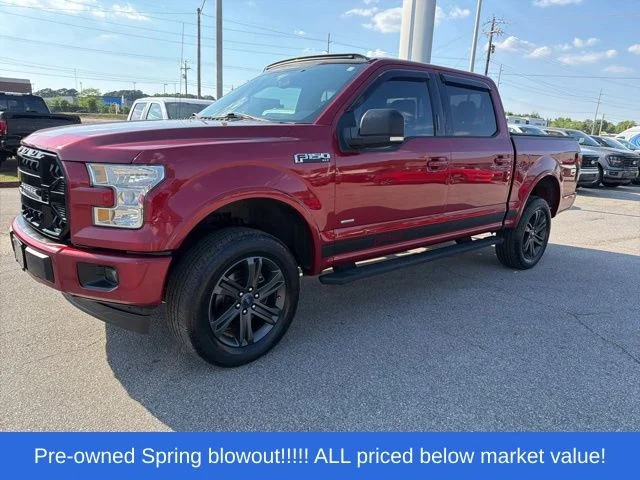 Used 2017 Red Ford XLT image 2