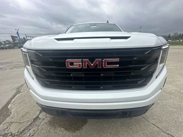 Used 2023 White GMC Elevation image 34