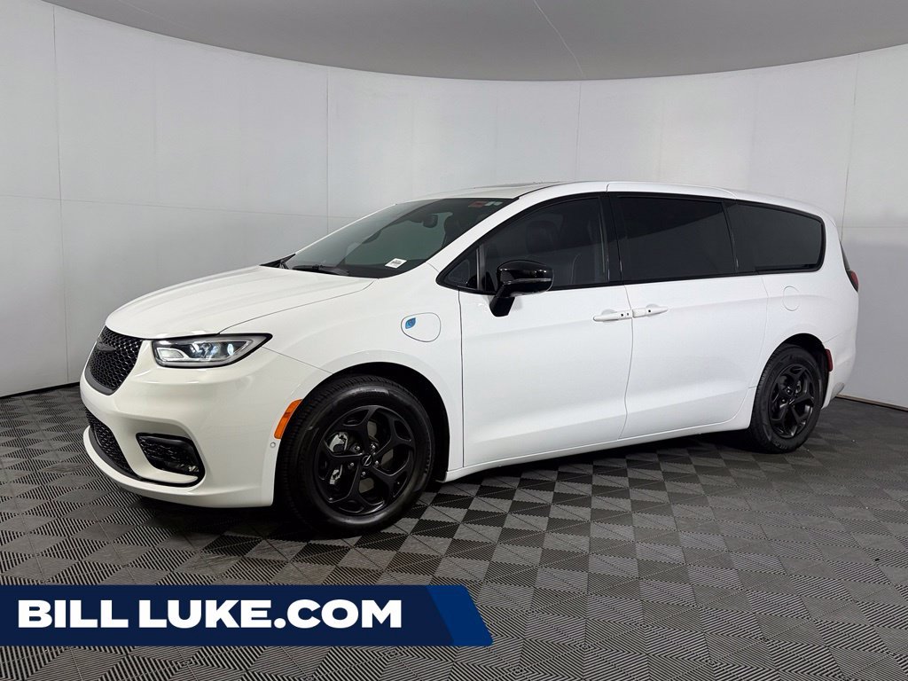 2023 Chrysler Pacifica Hybrid