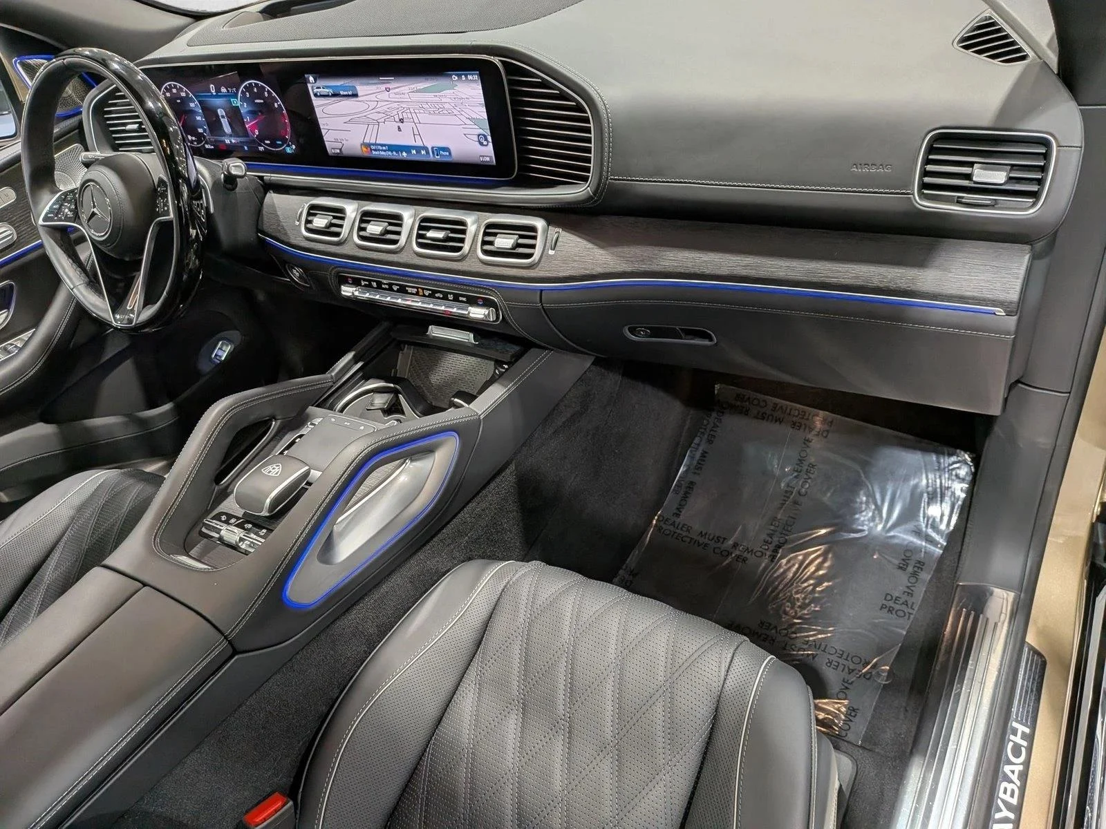 Used 2024 Obsidian Black Metallic Mercedes-Benz Maybach GLS 600 image 23