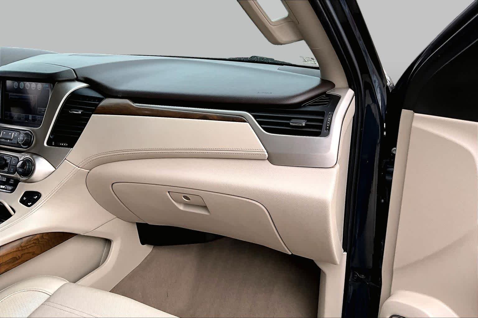 Used 2019 Dark Sky Metallic GMC Denali image 19