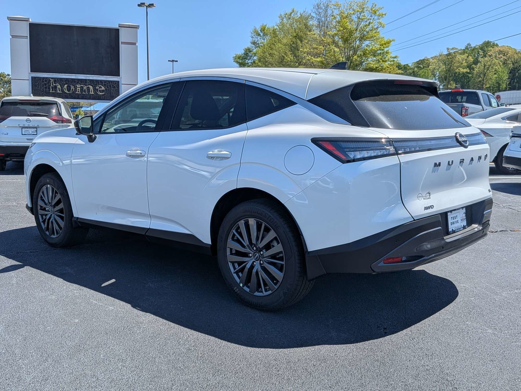 New 2026 White Nissan SL image 6