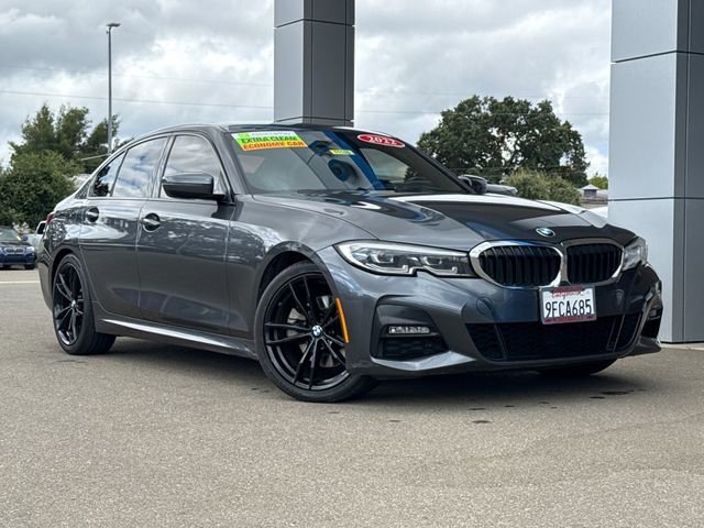 2022 BMW 3 Series 330i Sedan's photo