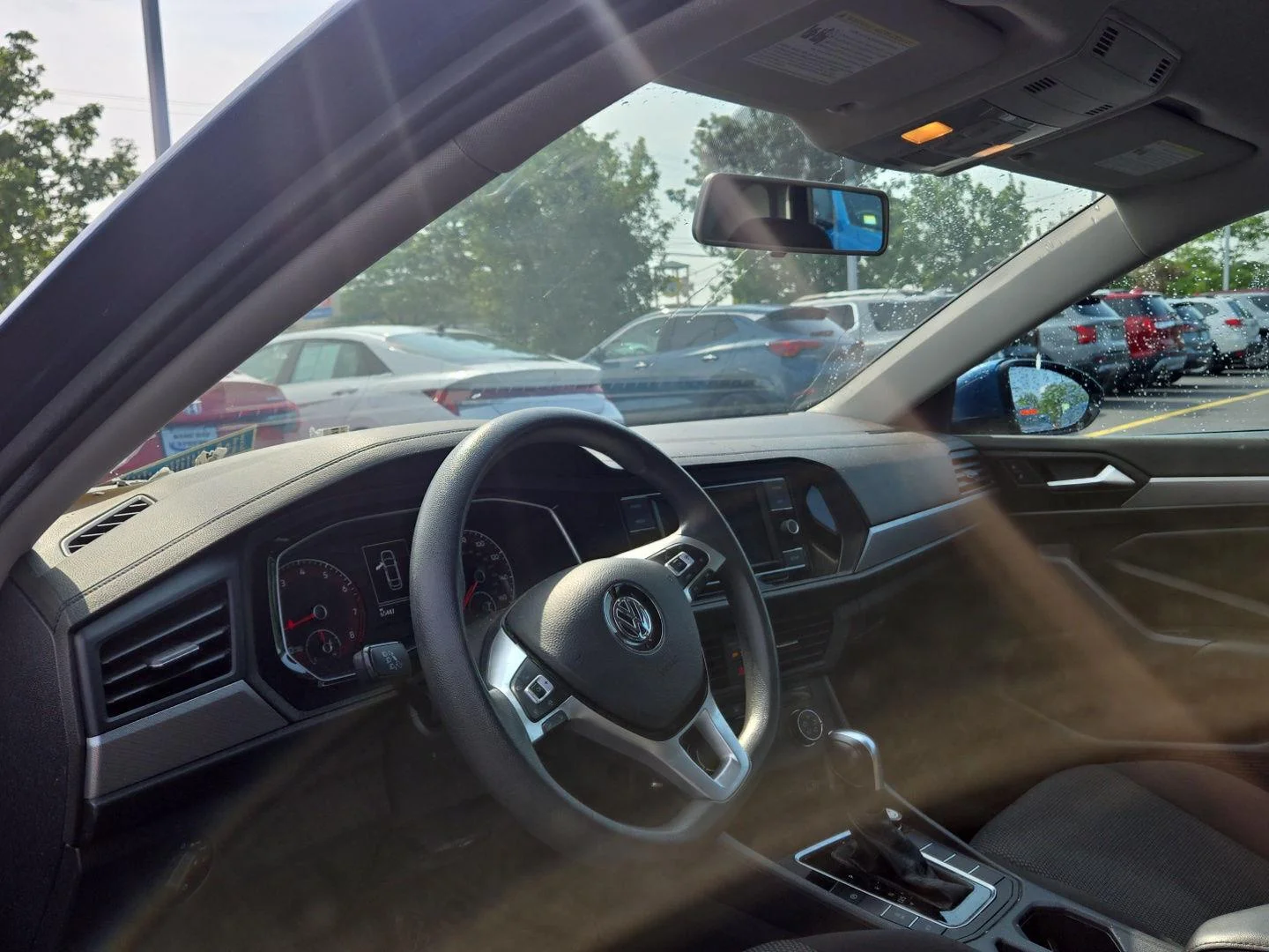 Used 2019 Blue Silk Metallic Volkswagen S image 3