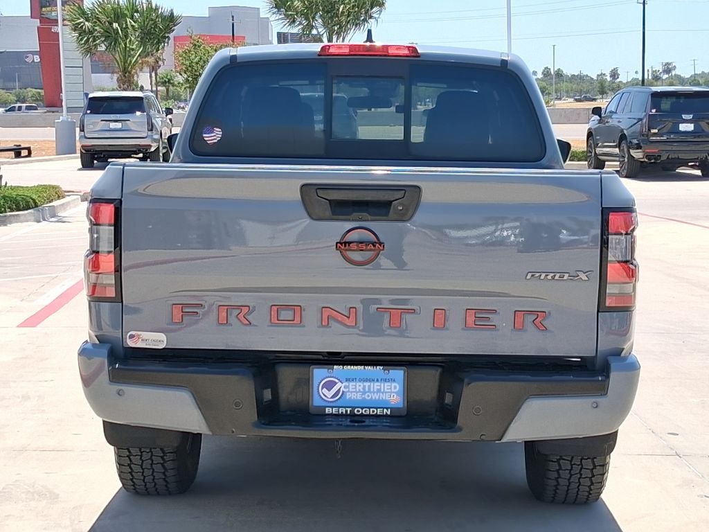 Used 2022 Gray Nissan PRO-X image 5