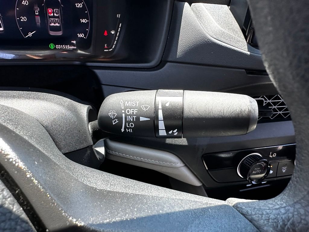 Used 2024  Honda LX image 32