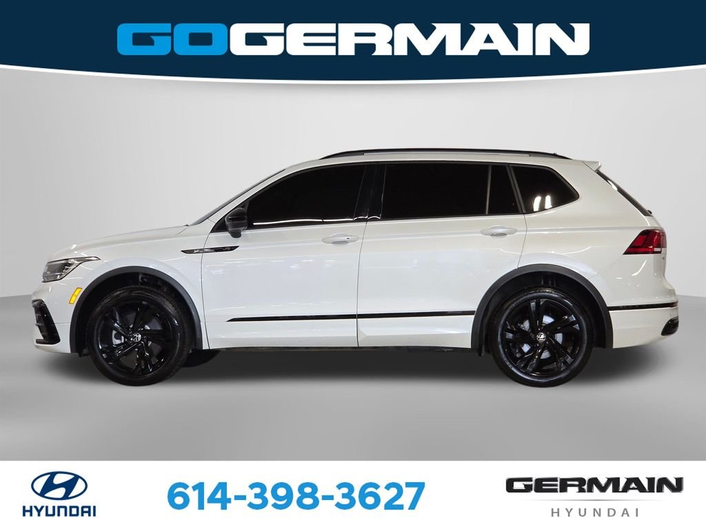 Used 2024 White Volkswagen 2.0T SE R-Line Black image 11