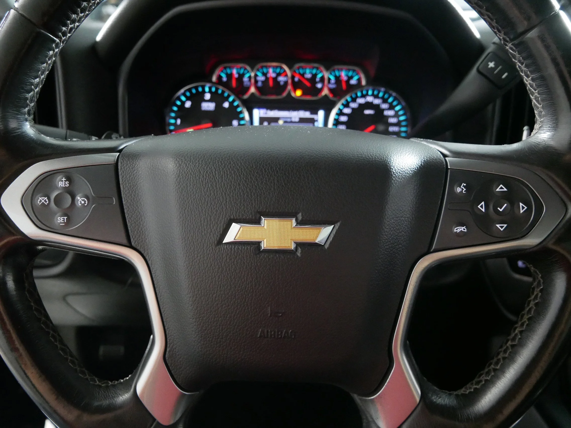 Used 2016 Black Chevrolet LT image 25