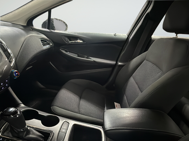 Used 2016 Blue Chevrolet LT image 10