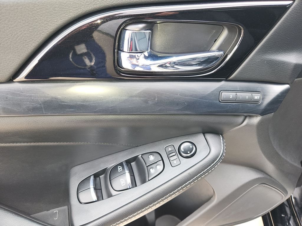 Certified Used 2023 Black Nissan Platinum image 31