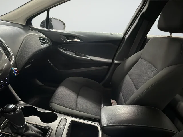 Used 2016 Blue Chevrolet LT image 10