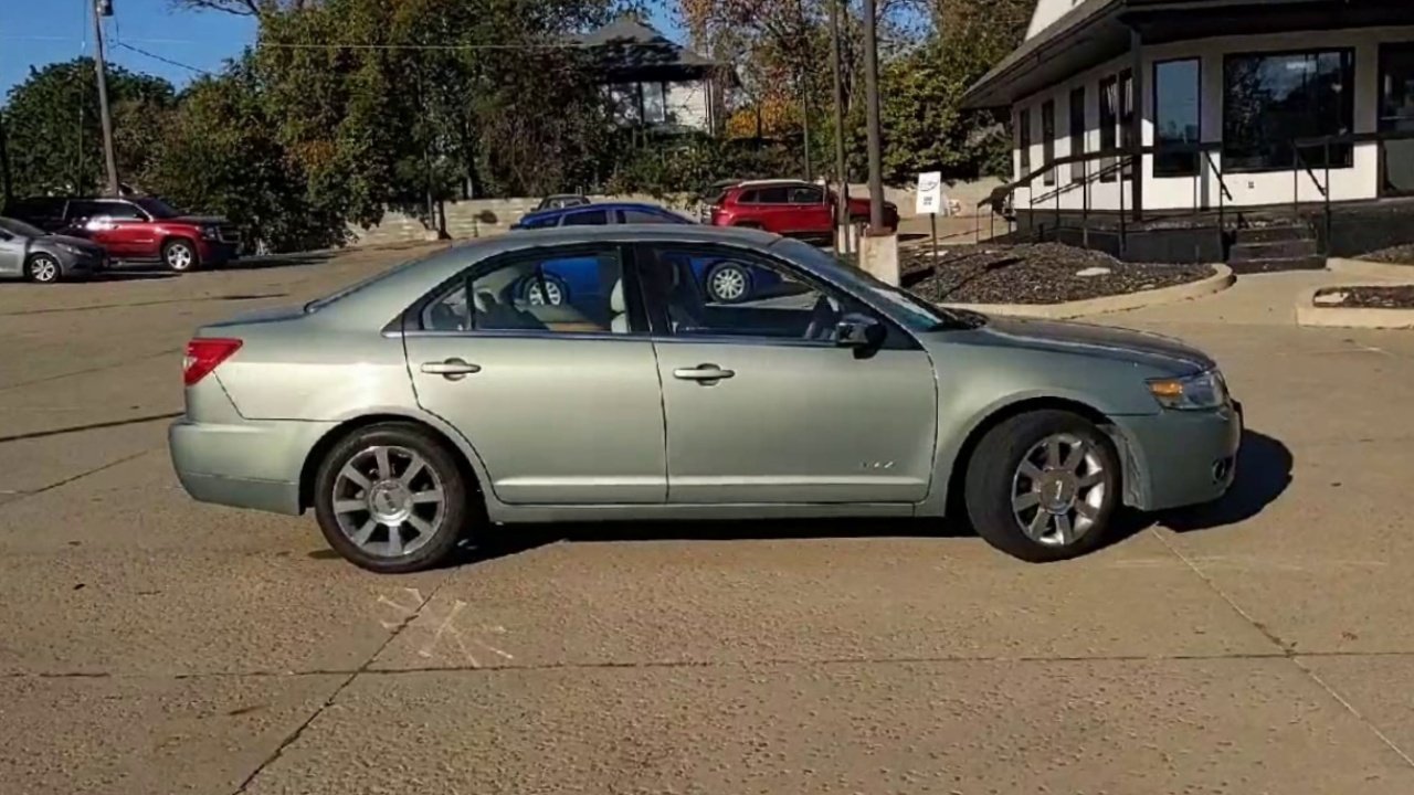 Used 2008 Lincoln MKZ Base with VIN 3LNHM26T38R662022 for sale in Lincoln, NE