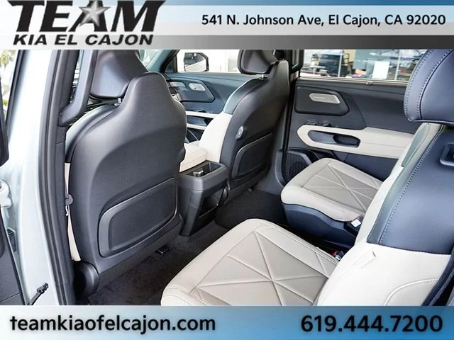New 2027 Silver Kia EX image 22