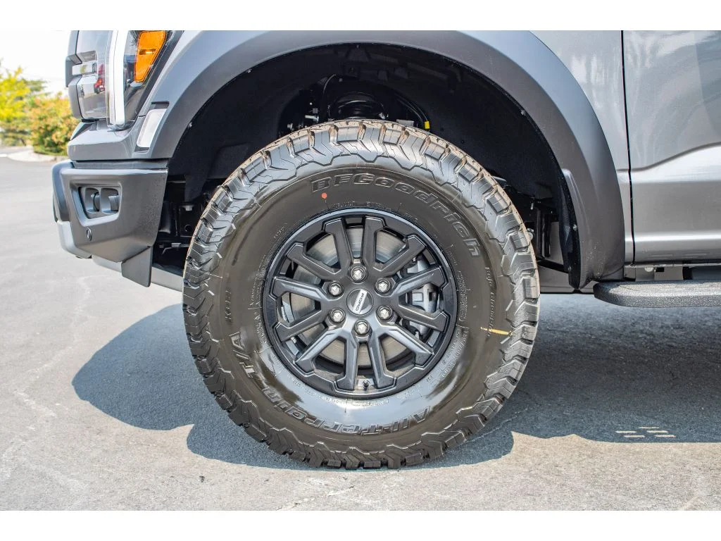 New 2026 Carbonized Gray Metallic Ford Raptor® image 5