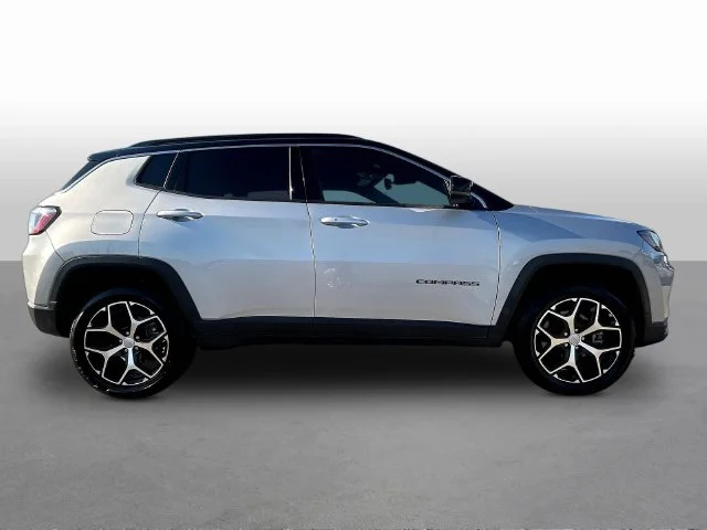 Used 2024 Silver Jeep Limited image 8