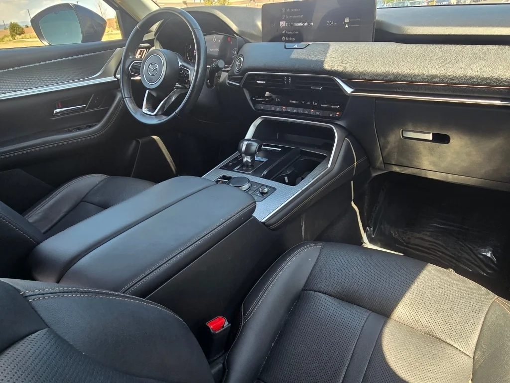 Used 2025 Deep Crystal Blue Mica Mazda Preferred Package image 26