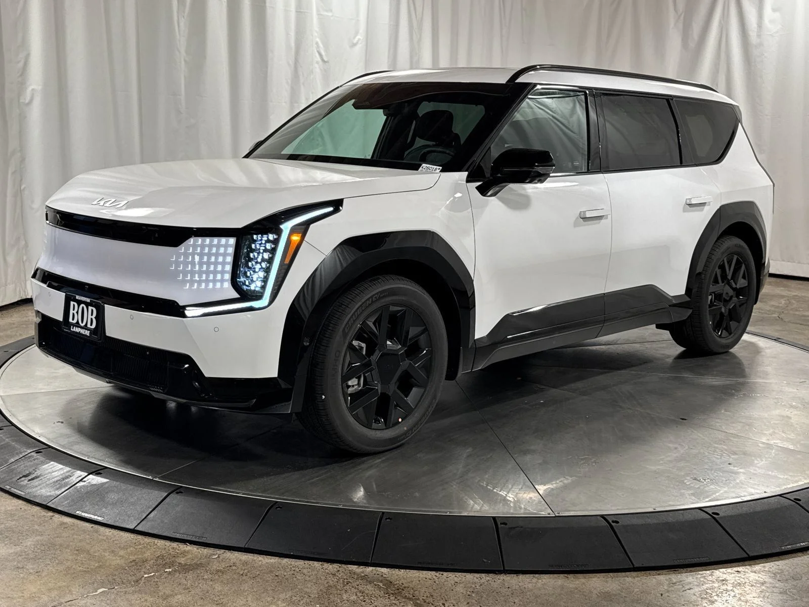 2026 Kia EV9 Land AWD's photo
