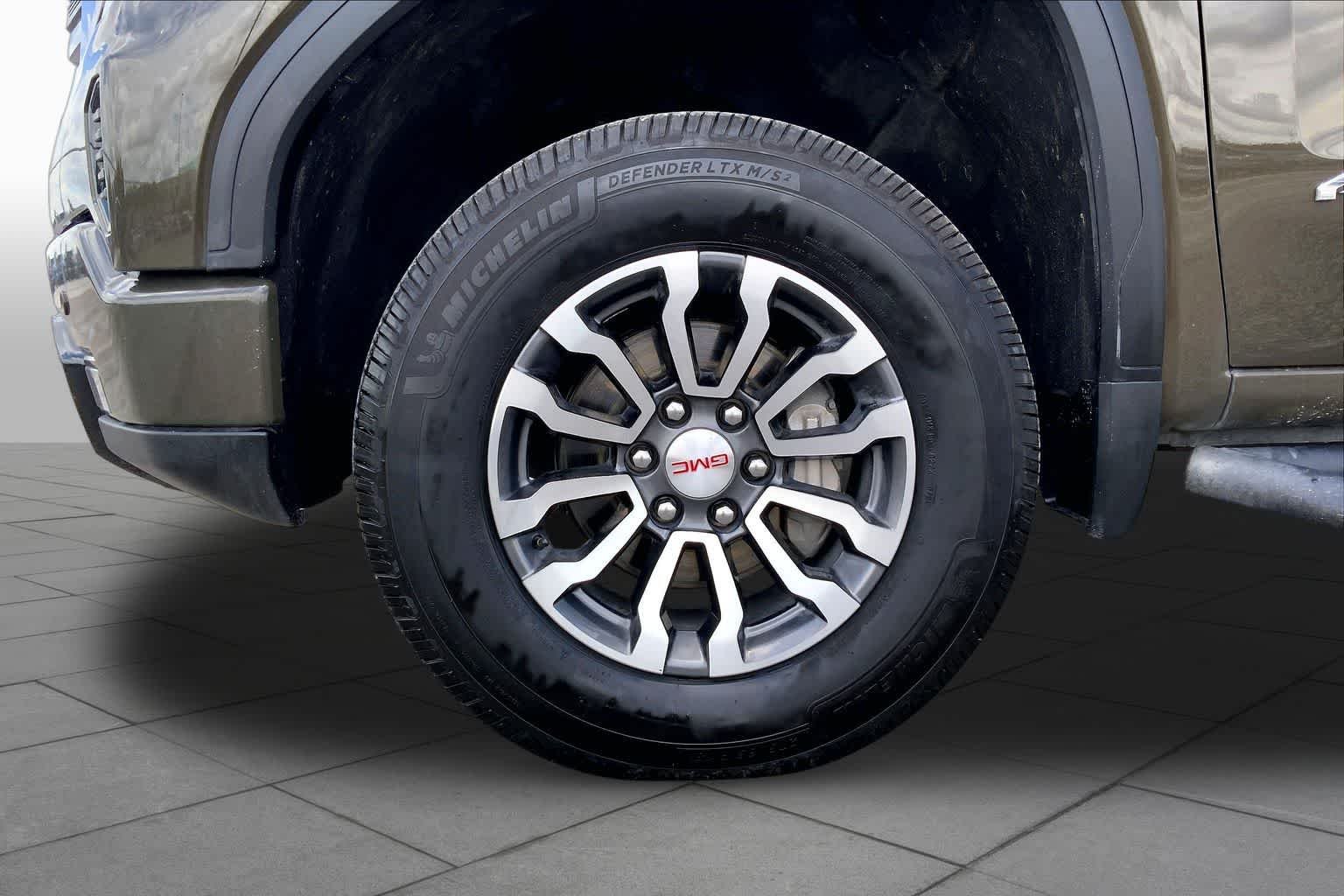 Used 2023 Deep Bronze Metallic GMC AT4 image 11