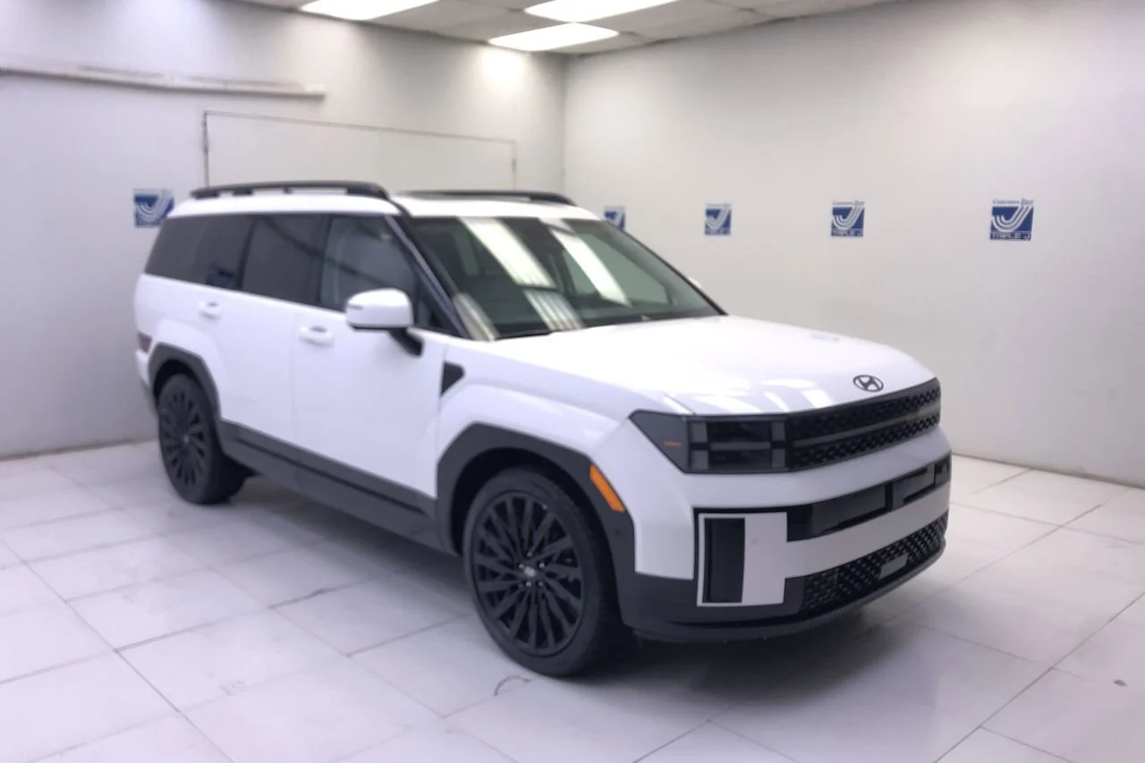 2026 Hyundai Santa Fe Calligraphy 2.5's photo