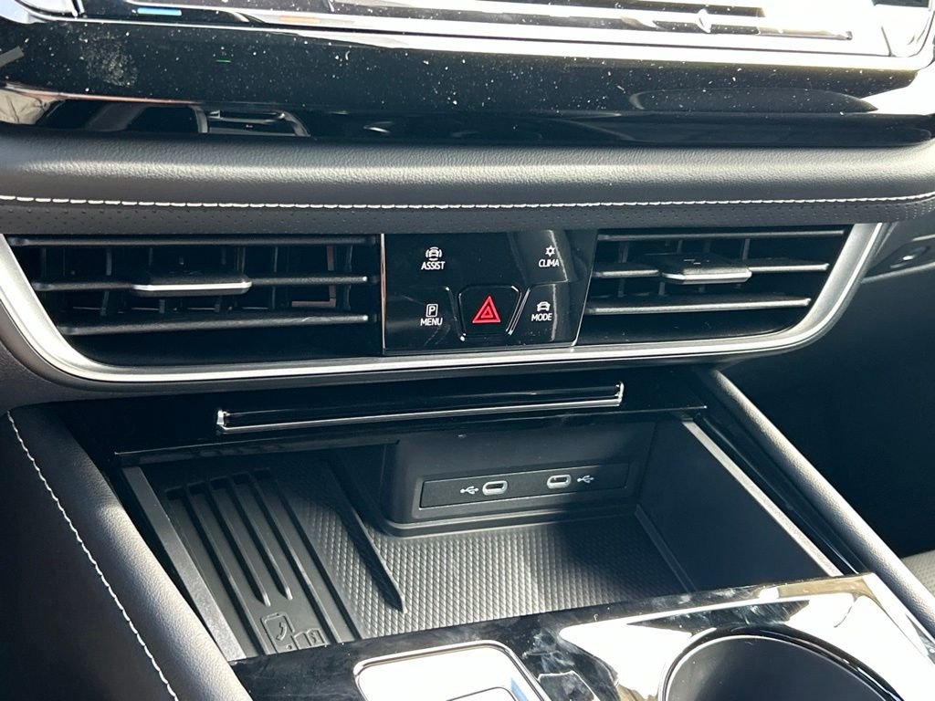 New 2026 White Volkswagen 2.0T SEL Premium R-Line image 34