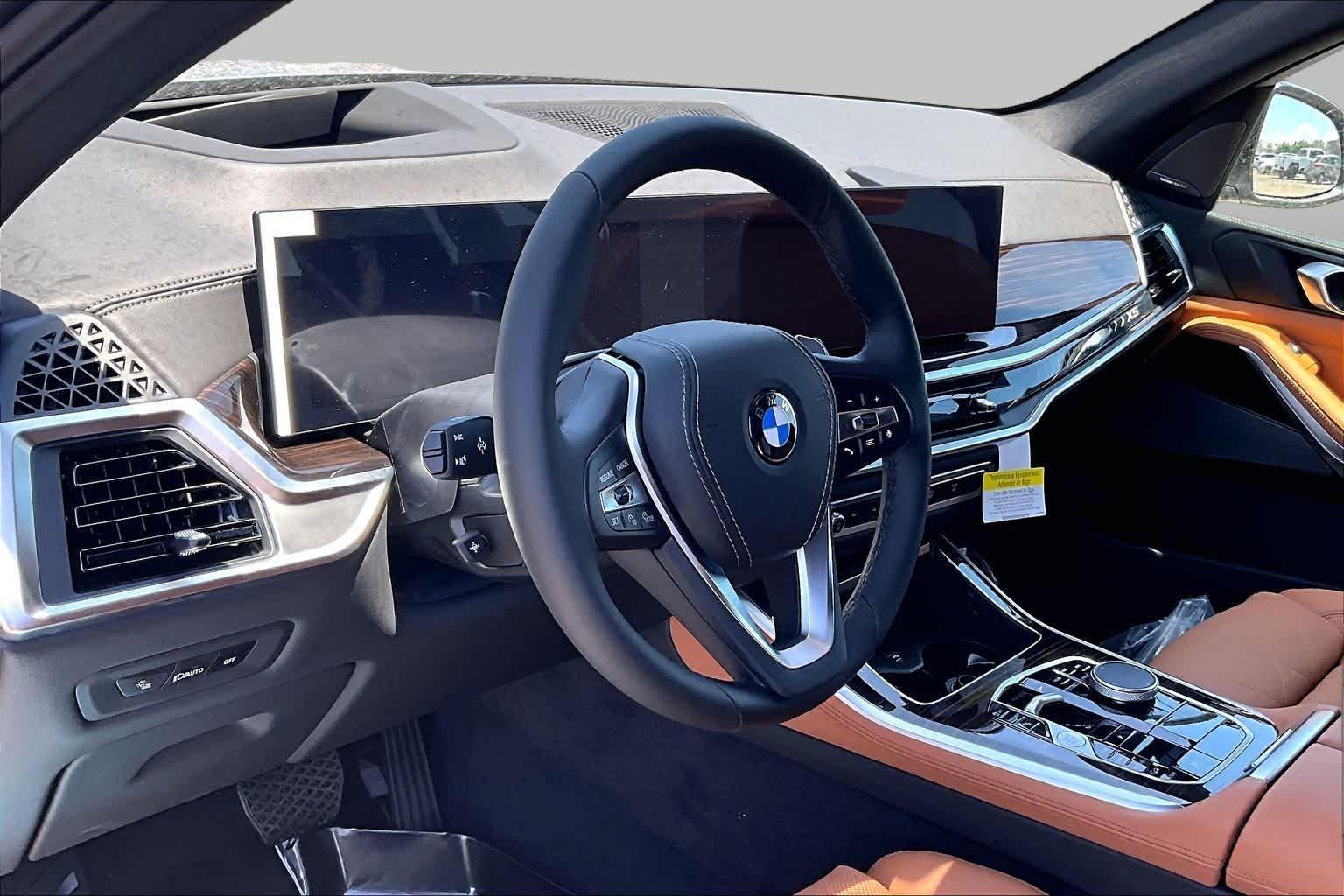 New 2026 Skyscraper Grey Metallic BMW xDrive40i image 8