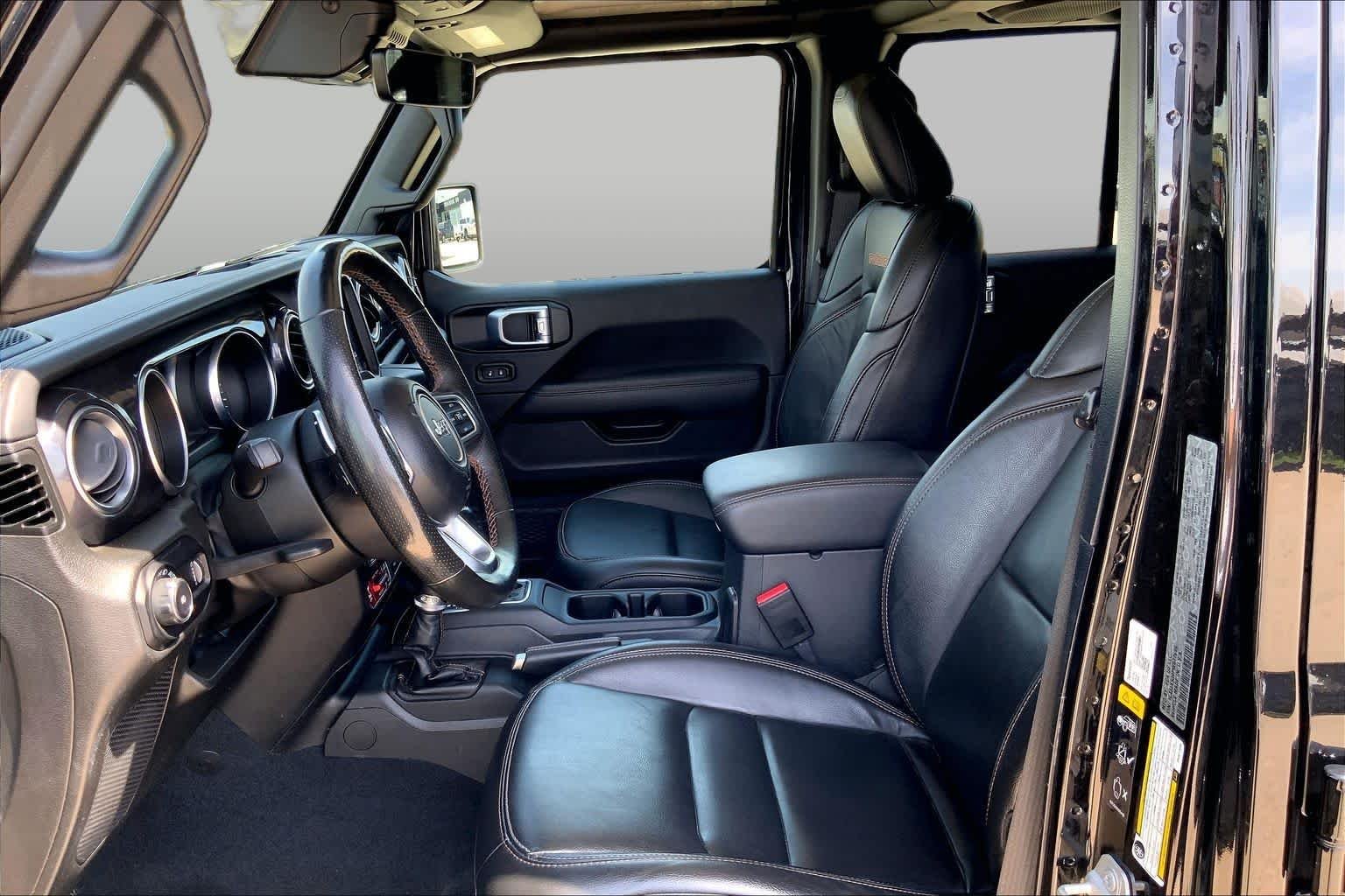 Certified Used 2023 Black Clearcoat Jeep Rubicon 392 image 13