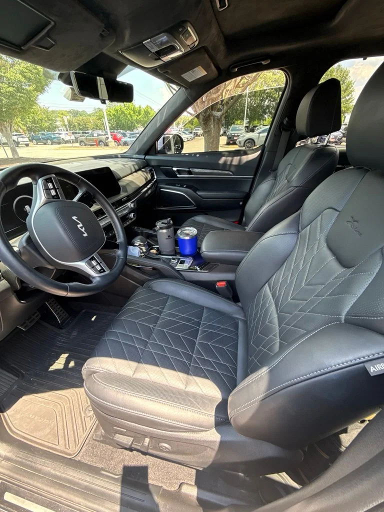 Used 2025 Gray Kia SX-Prestige X-Line image 9