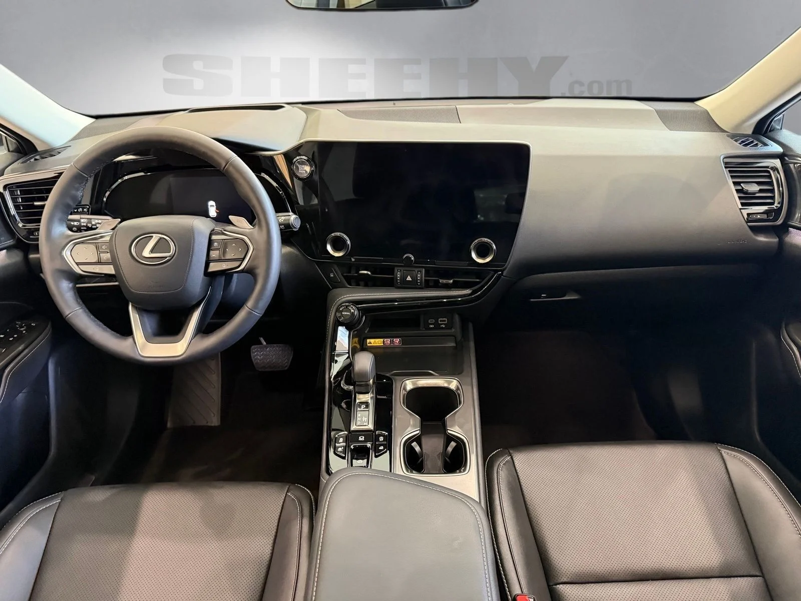 Used 2025 Silver Lexus 350 Premium image 3