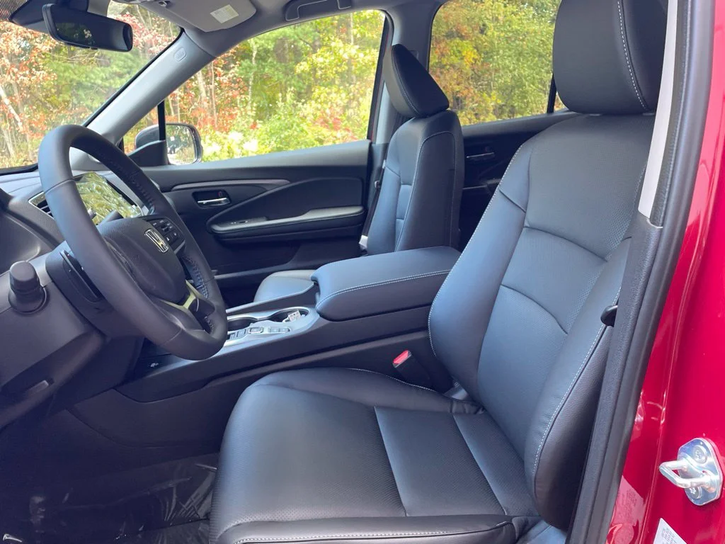 New 2026 Radiant Red Metallic II Honda RTL image 10