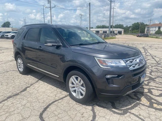 Certified Used 2019 Magnetic Ford XLT image 4