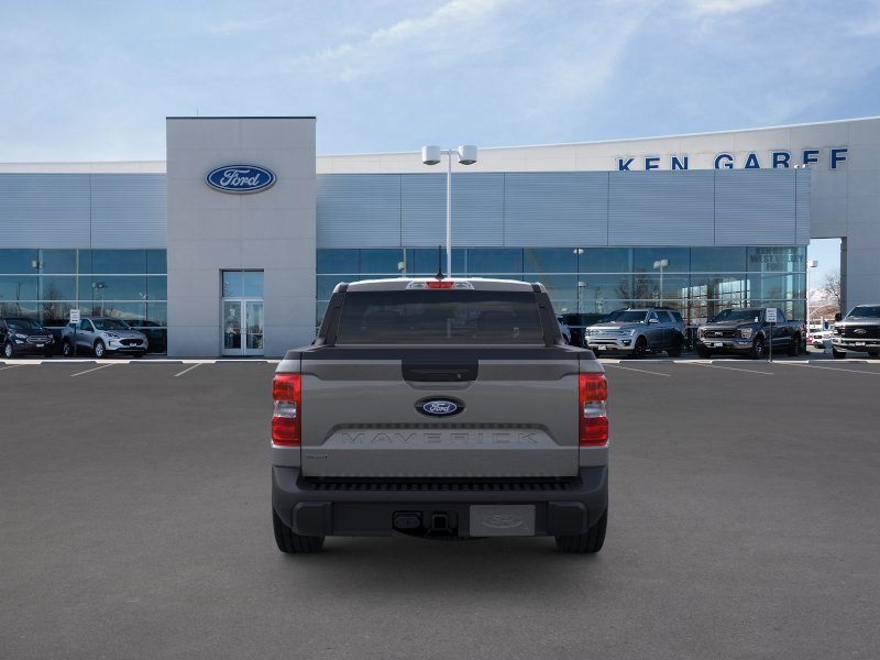 New 2026 Carbonized Gray Metallic Ford XLT image 5