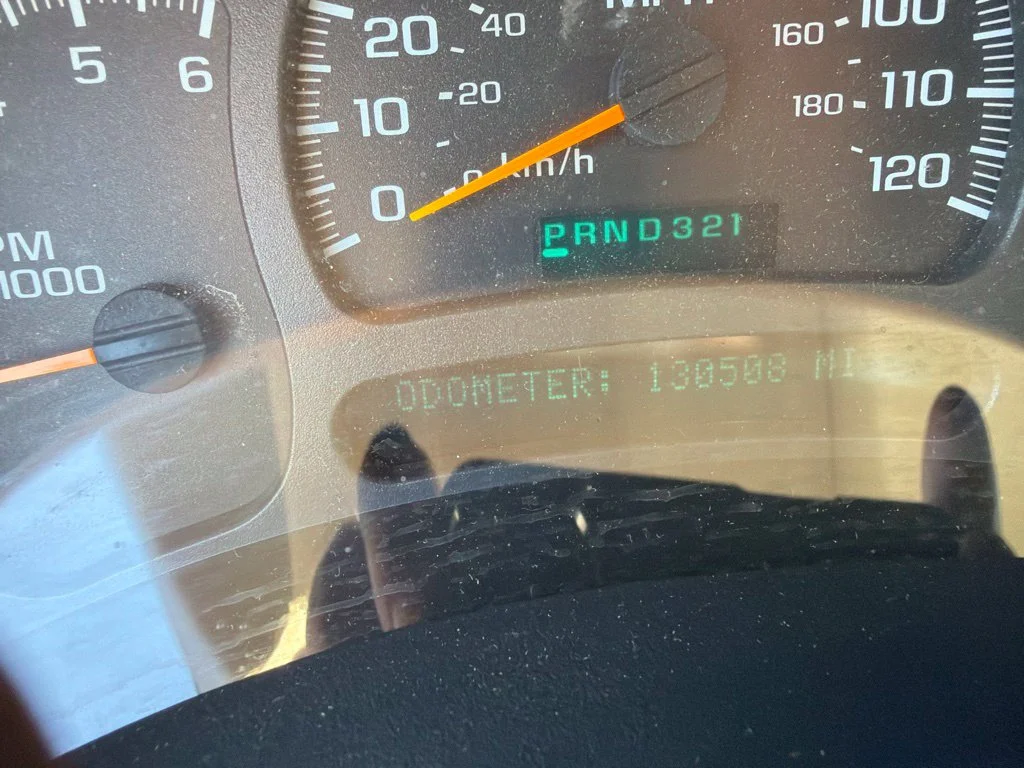 Used 2004 Sand Beige GMC SLT image 5
