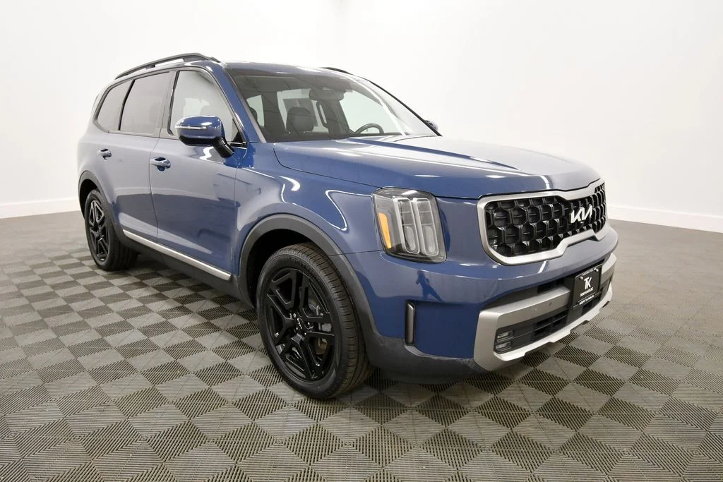 Certified Used 2023 Black Kia SX X-Line image 10