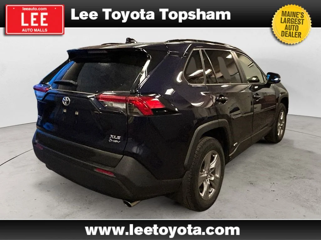 Certified Used 2025 Blueprint Toyota Hybrid XLE image 5