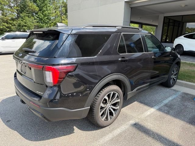 Used 2025 Black Ford ST-Line image 4