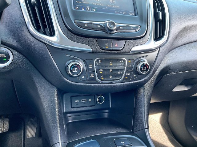 Used 2024 Lakeshore Blue Metallic Chevrolet LT image 27
