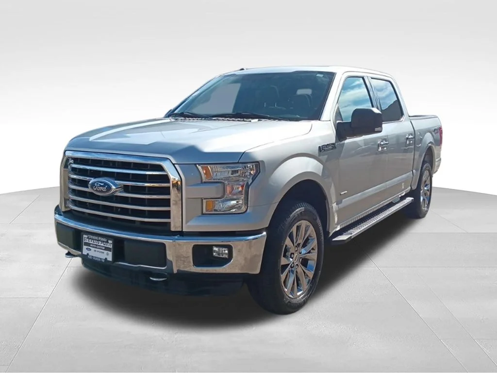 Used 2016 Ingot Silver Metallic Ford XLT image 3