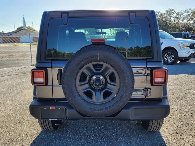New 2026 Granite Crystal Metallic Clear-Coat Exterior Paint Jeep Sport image 6