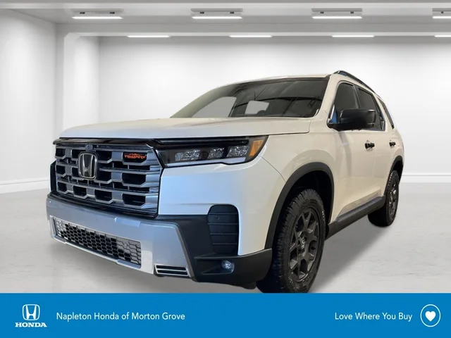 2026 Honda Pilot TrailSport AWD's photo