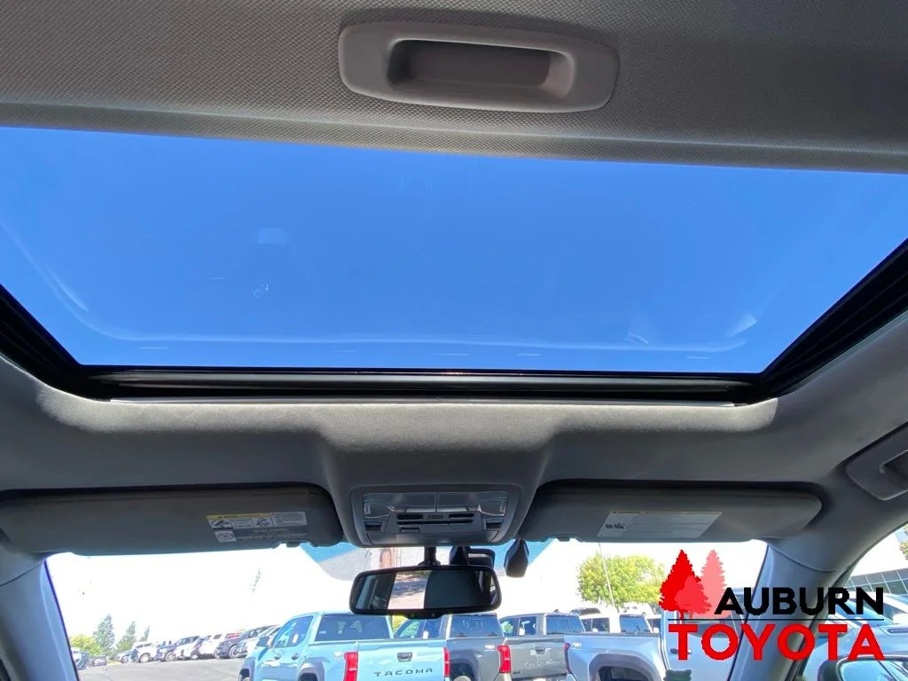 Used 2016 Midnight Black Metallic Toyota Limited image 35