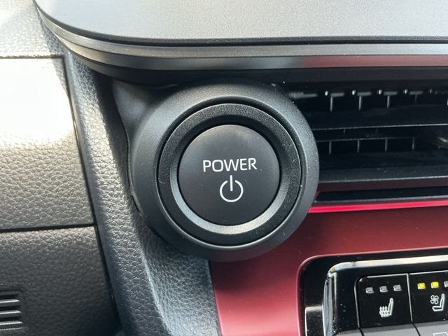 Used 2024  Toyota XSE Premium image 20