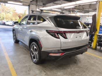 Used 2024 Shimmering Silver Hyundai SEL image 3