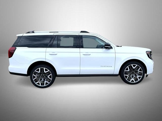 New 2027 Star White Metallic Tri-Coat Ford Platinum image 35