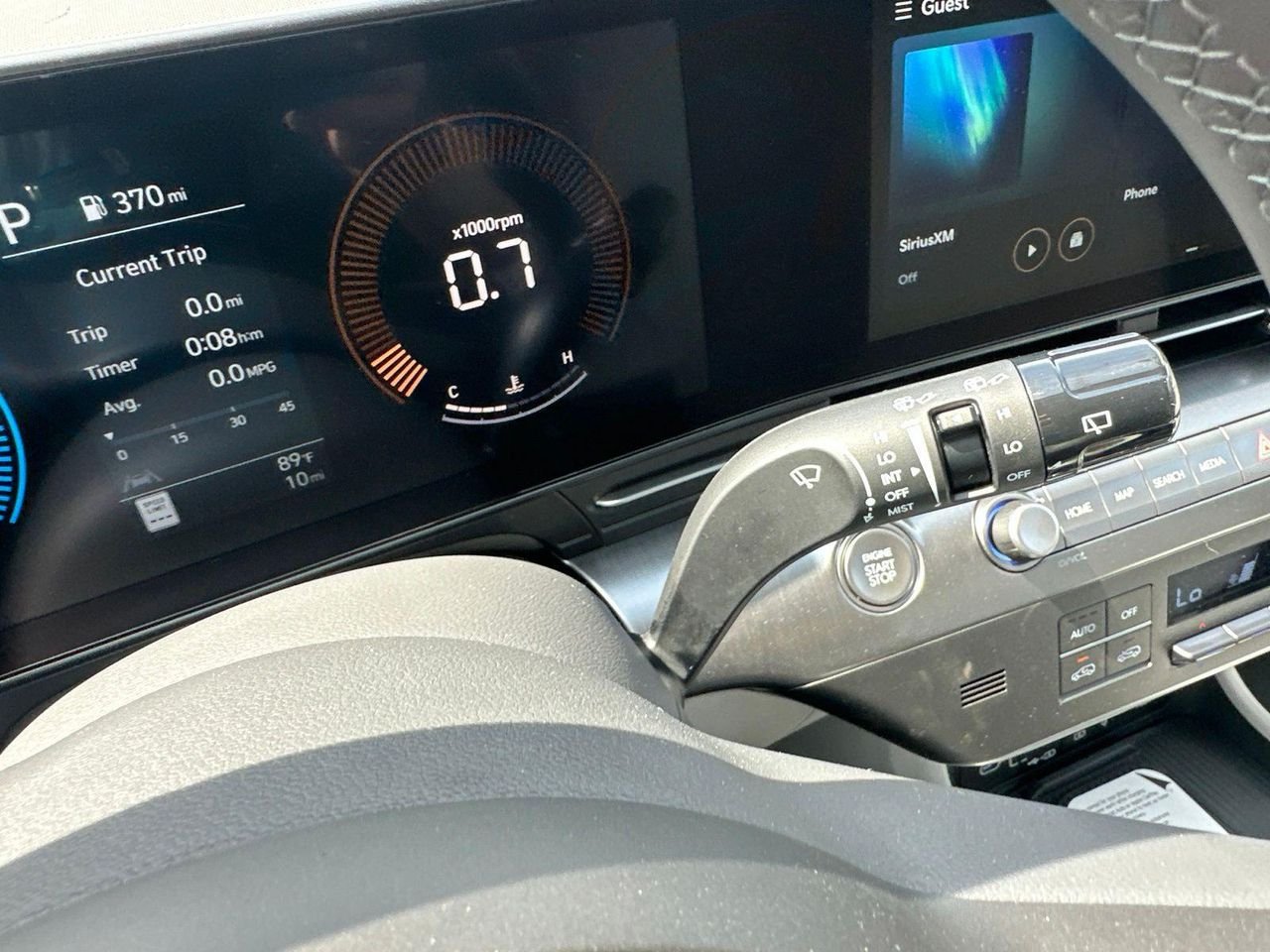 New 2027 White Hyundai SEL Sport AWD image 42
