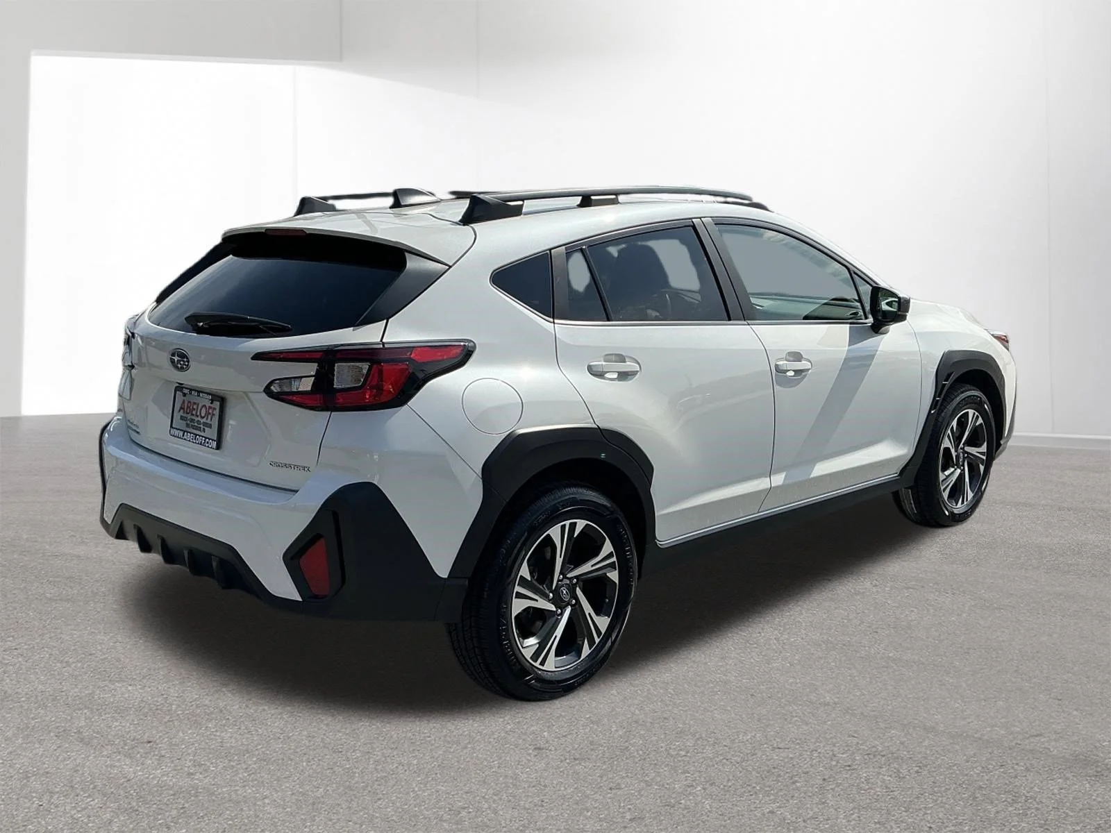 Used 2024 Crystal White Pearl Subaru Premium image 5