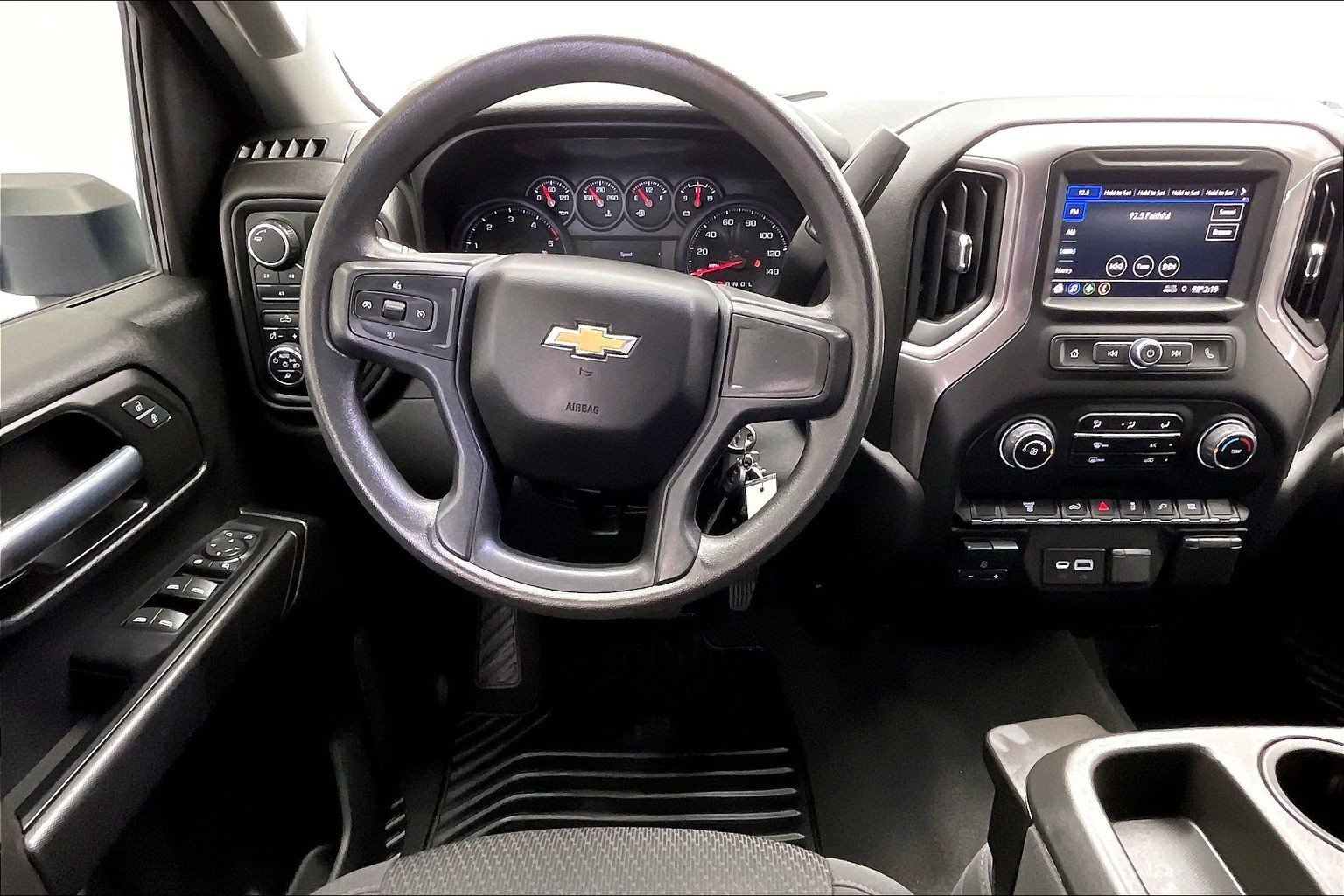 Used 2022 SILVER ICE METALLIC Chevrolet Custom image 4