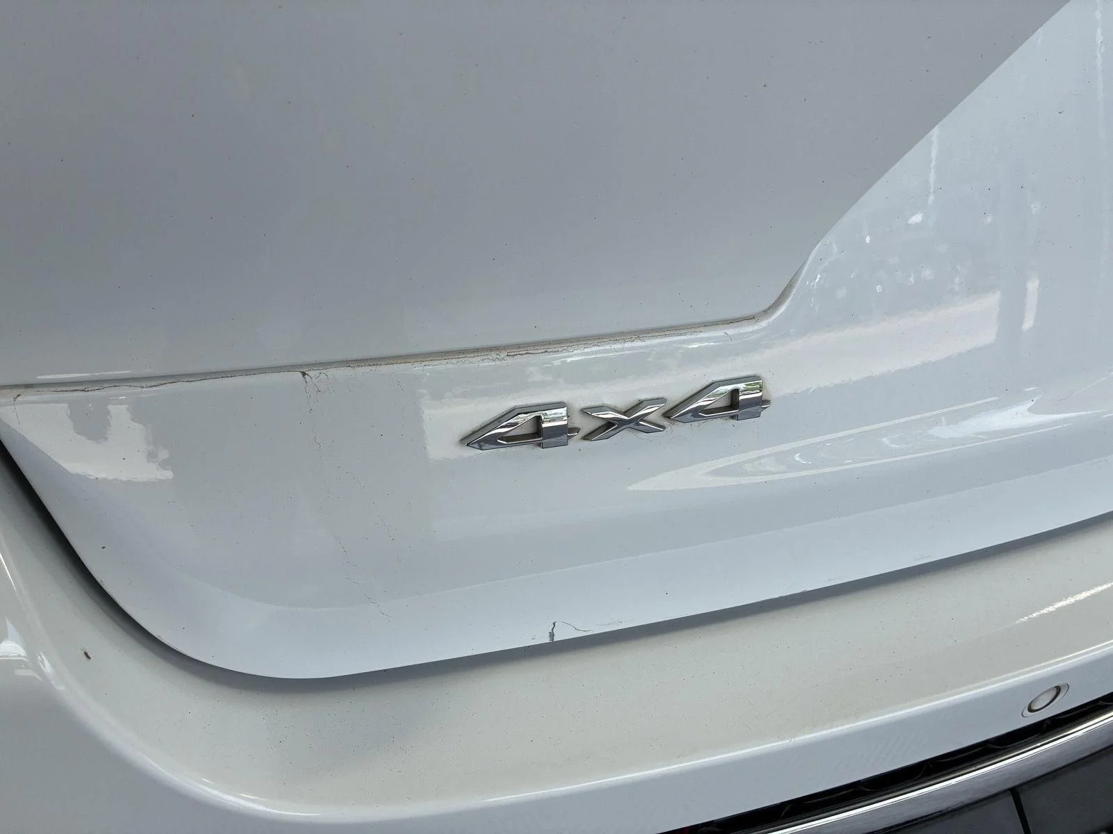 Used 2023 Bright White Clearcoat Jeep Limited image 8