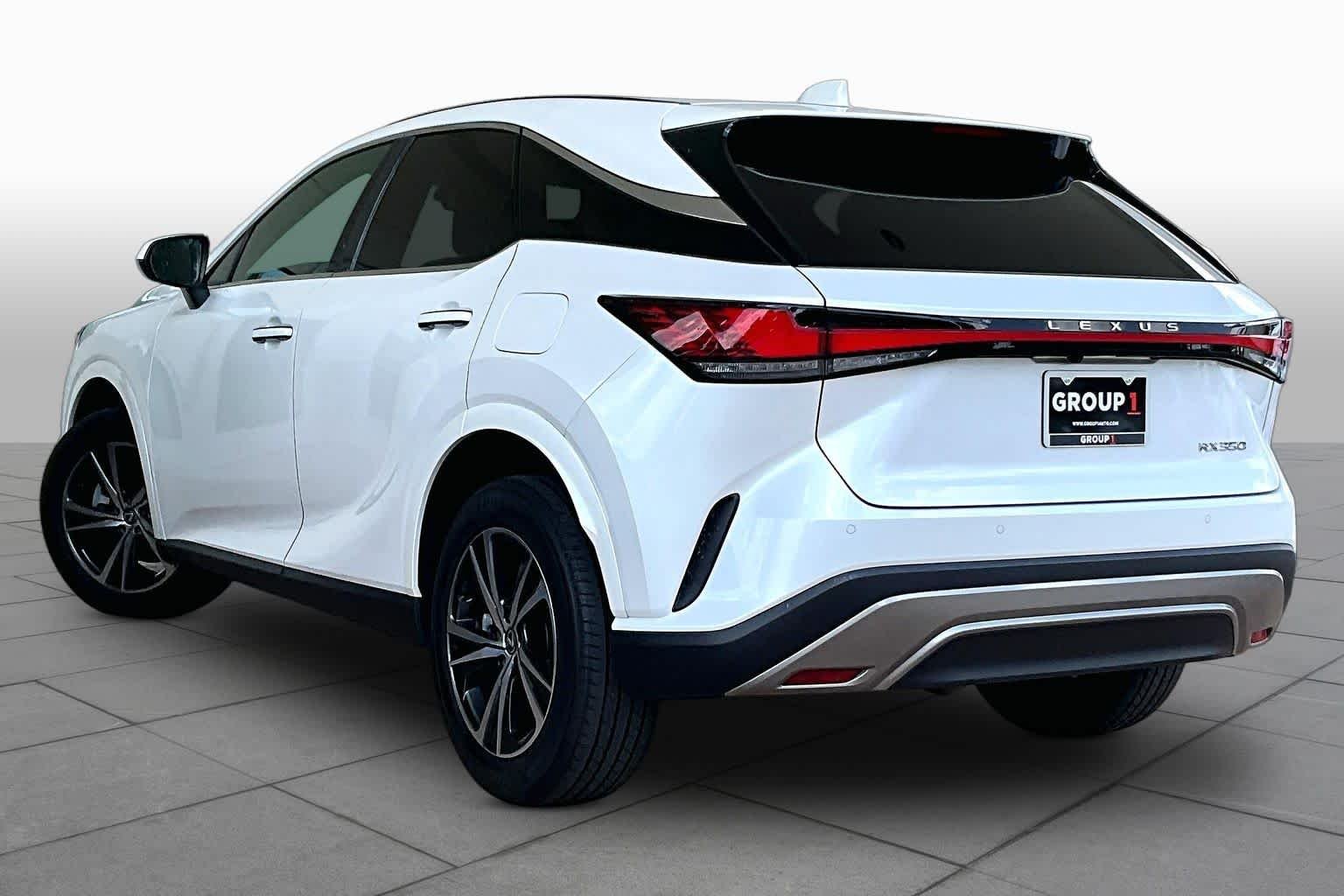 Used 2024 Eminent White Pearl Lexus  image 10