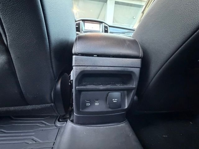 Used 2020 Red Ford Lariat image 17