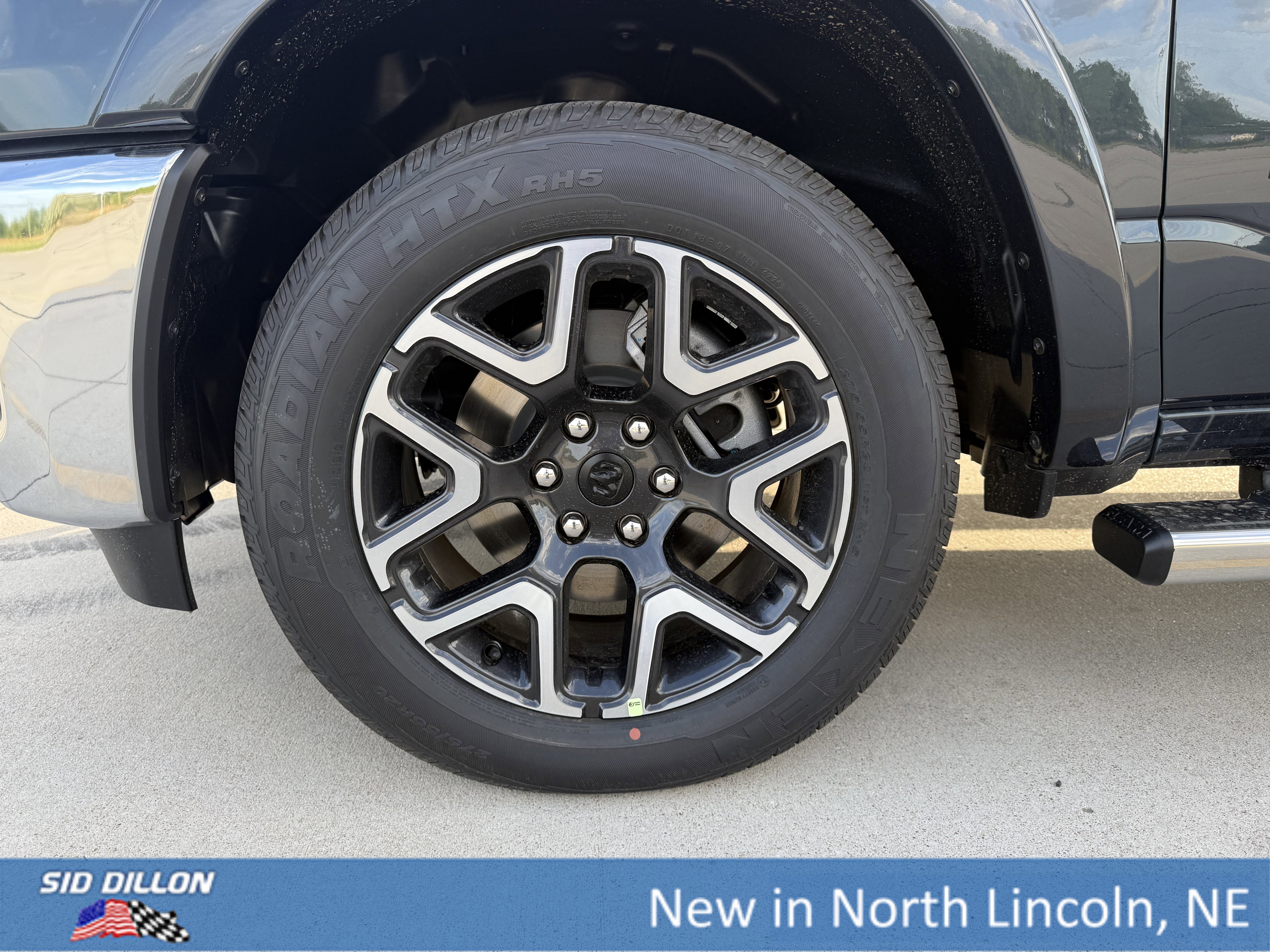 New 2026 Forged Blue Metallic Exterior Paint RAM Laramie image 5